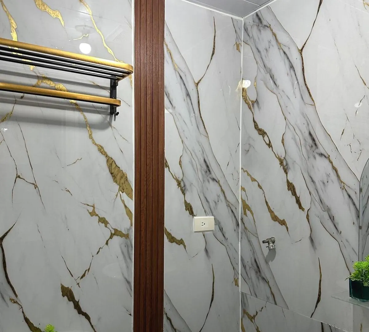 Family Suites- Self Service Condo Unit In Jazz Residences Makati Manila Apartment