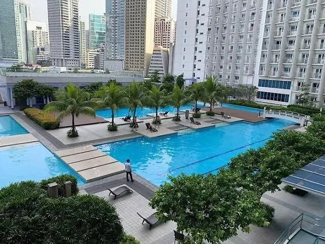 Family Suites- Self Service Condo Unit In Jazz Residences Makati Manila Apartment